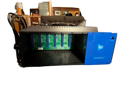 API 500-6B 6-slot 500 Series Lunchbox