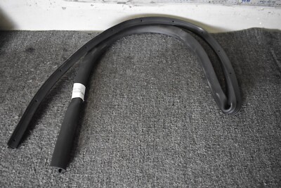 2015-2018 FORD F-150 FRONT DOOR-Lower Weather Strip oem