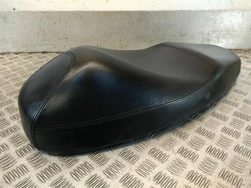 Keeway ARN 125 QJ Asiento Foto 4 de 4