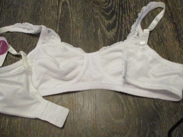 Sujetador ANNABELL 2126 DE AMOENA, TALLA 34A, NUEVO CON ETIQUETAS Encaje Sexy Foto 3 de 4