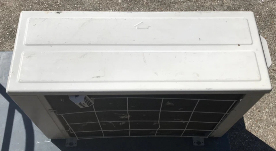 LG LSU120HSV4 Outdoor Smart Inverter V Mini-Split Heat Pump Untested - Image 4 of 4