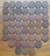 IRELAND EIRE 50 BRONZE IRISH PENNIES DATED 1928-68. VERY GOOD AVERAGE GRADES. Z1