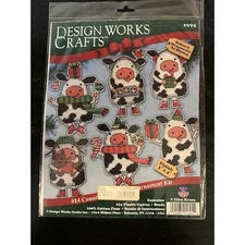 Design Works Crafts 1695 Cow Christmas Ornament Kit 14 Count Cotton