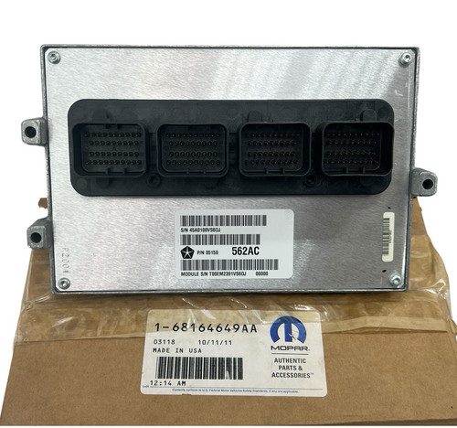 Genuine Mopar Chrysler Powertrain Control Module 68164649AA NEW OLD STOCK