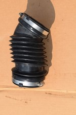 2006 - 2010 Hummer H3 H3t 5 Cyl Air Cleaner Intake Outlet Duct Hose Tube Oem 2006 - 2010 Hummer H3 H3t 5 Cyl Air Cleaner Intake Outlet Duct Hose Tube Oem