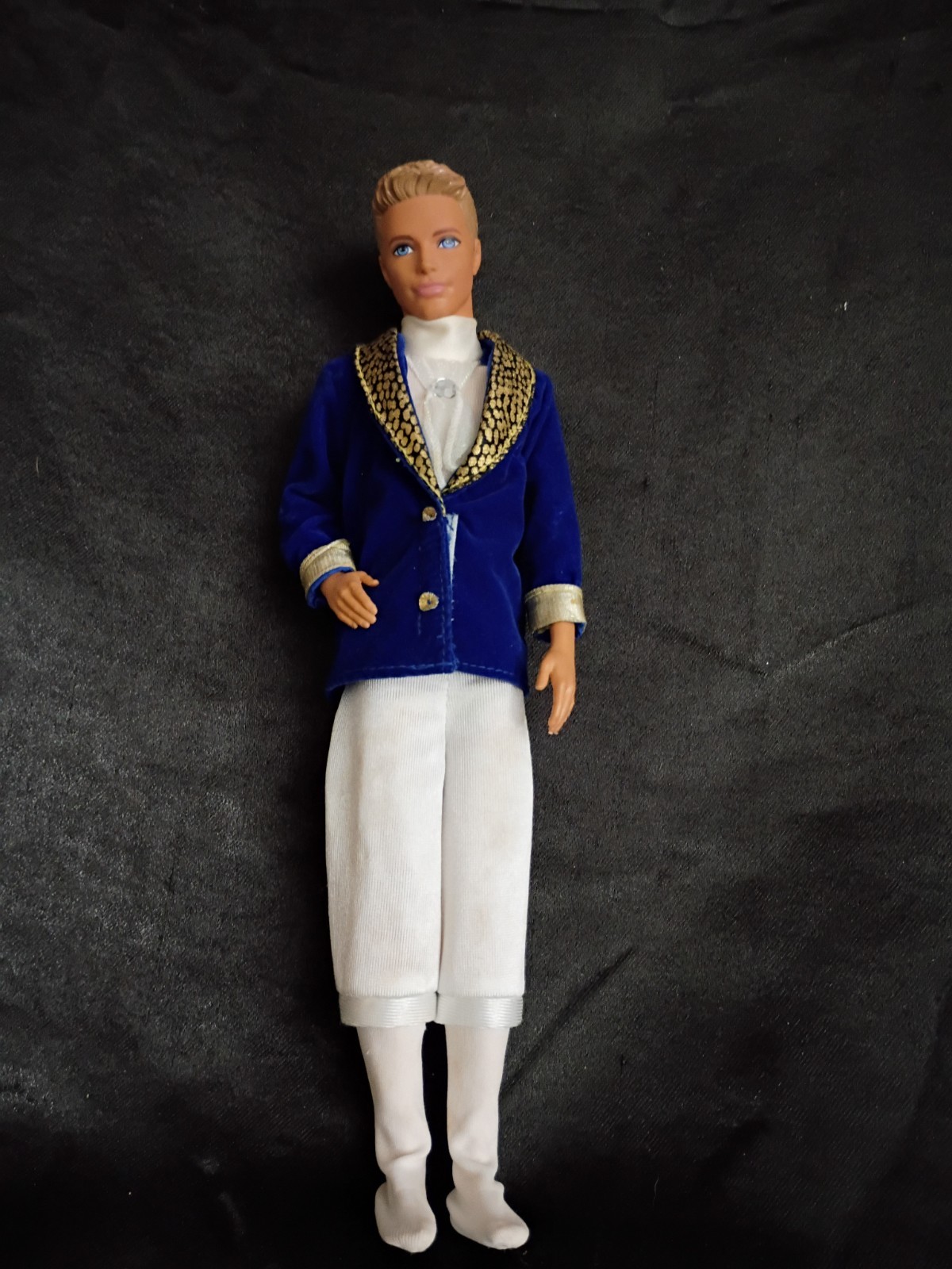 Barbie Fashionista Ken 12