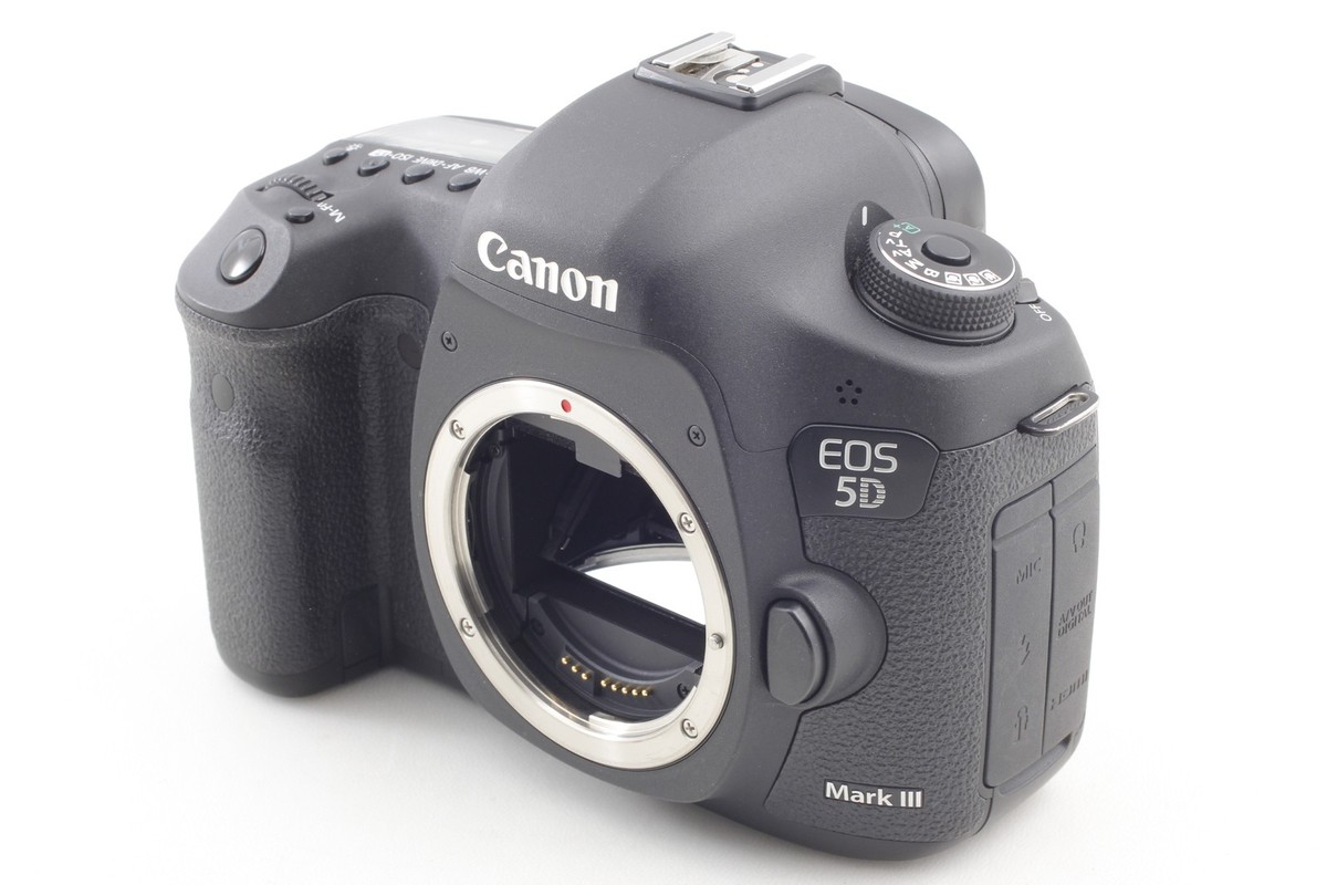 デジタルカメラ Canon EOS 5D mark III/TAMRON 28-300mm Near MINT] canon eos 5d mark iii W/ Tamron 28-300mm F3.5-6.3 PZD