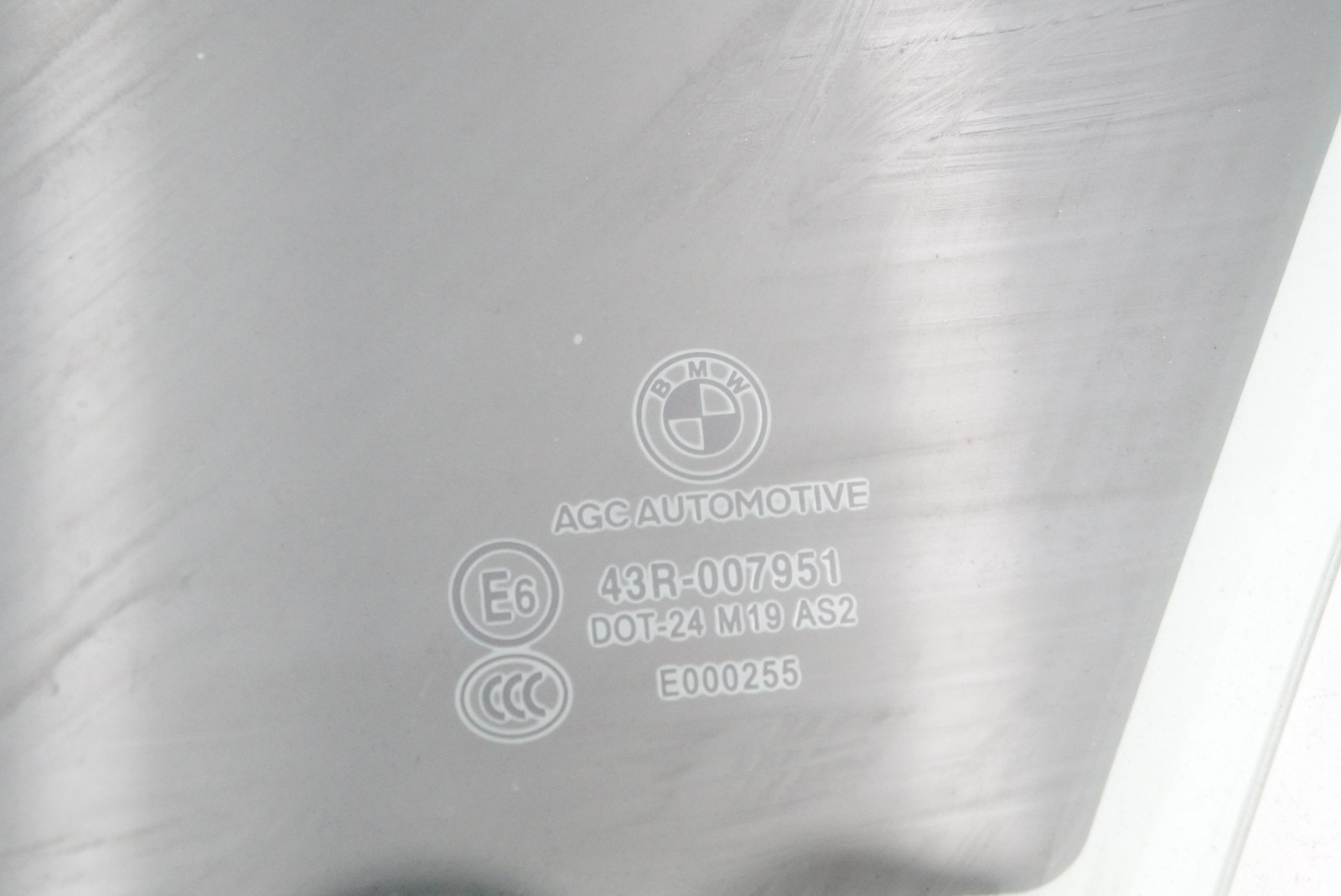 Front Left Driver Door Window Glass 51337313011 OEM BMW i8 2014-20
