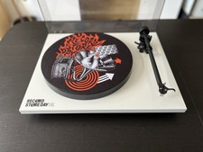 Rega Planar 1 Record Store Day Edition Turntable – White – Excellent Condition