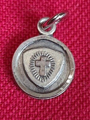 I AM A METHODIST Medal Charm Medallion Tiny Chapel Sterling Silver  USA 