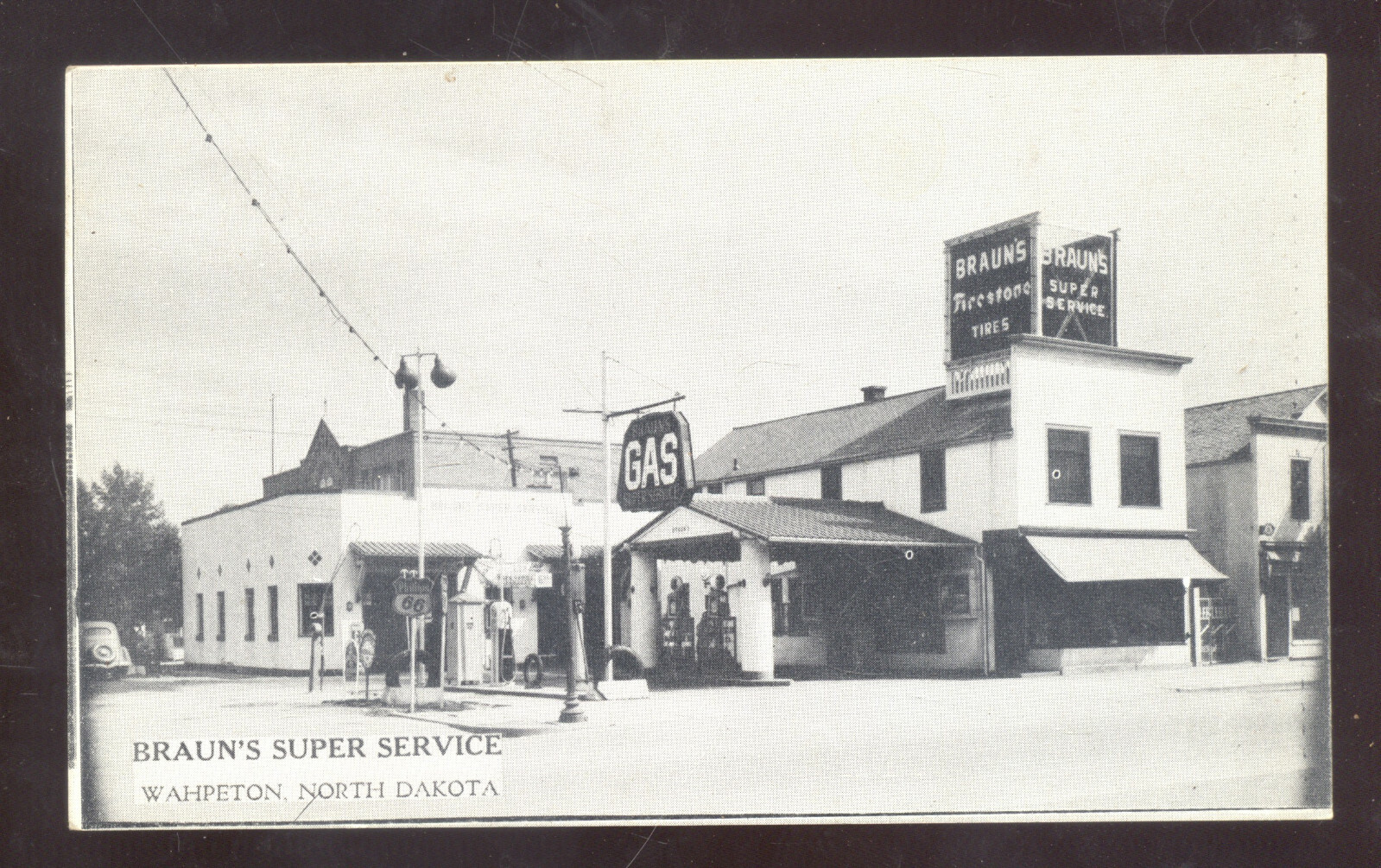 WAHPETON NORTH DAKOTA BRAUN'S SUPER SERVICE GAS STATION VINTAGE POSTCARD eBay