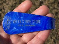 Vetta's Shoe Store 123 W Broadway Waukesha, WI Vintage Molded Plastic Shoehorn