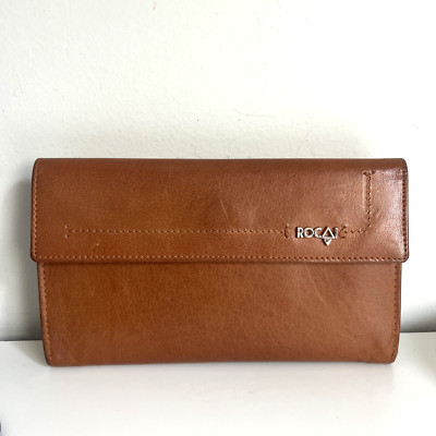 Rocai Ecoppiel Brown Leather Travel Wallet Organizer Many Credit Card Slots 7x4