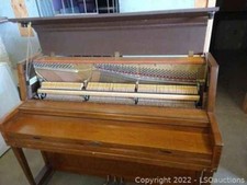piano Wurlitzer excellent condition