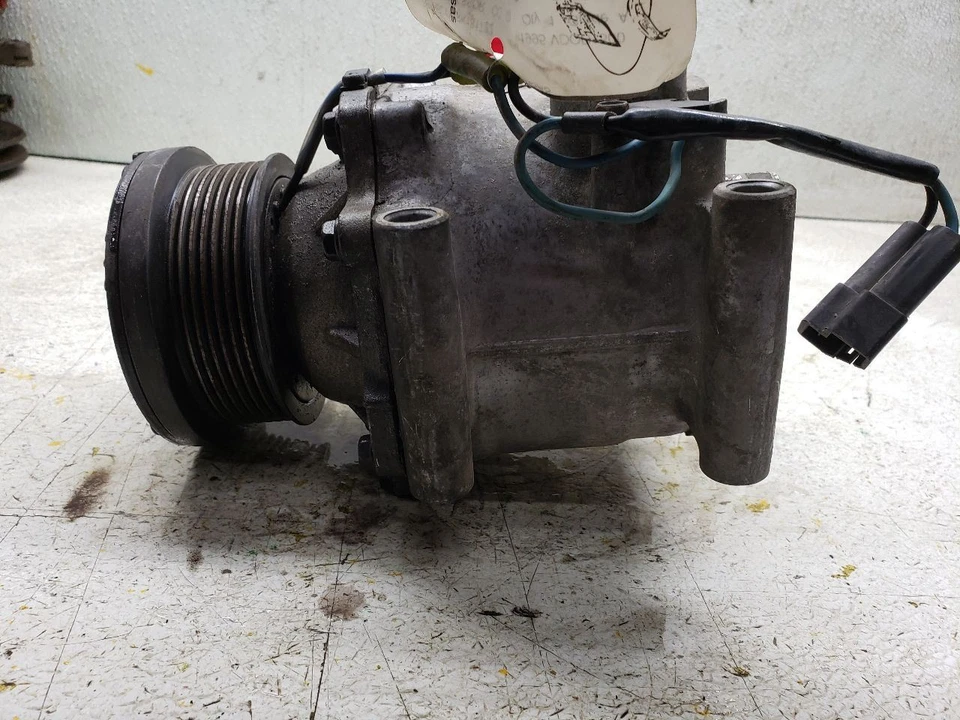 Compresor de aire acondicionado para furgoneta Dodge 1500 95 82084 Foto 2 de 4