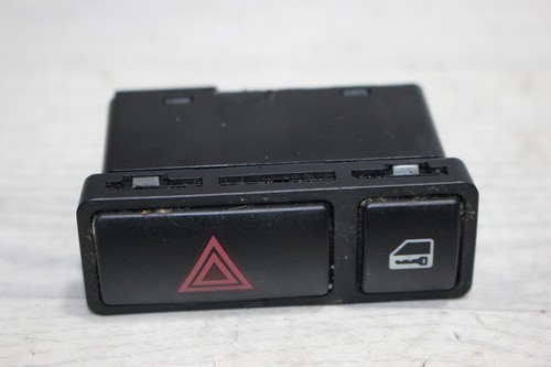Warnblinkschalter Schalter Warnblinkanlage 8368920 BMW 3er / E46 Bj,02