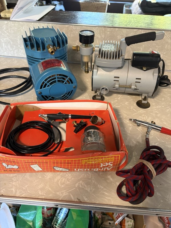 Vintage Airbrush Tools Compressor -Badger And Paasch Lot