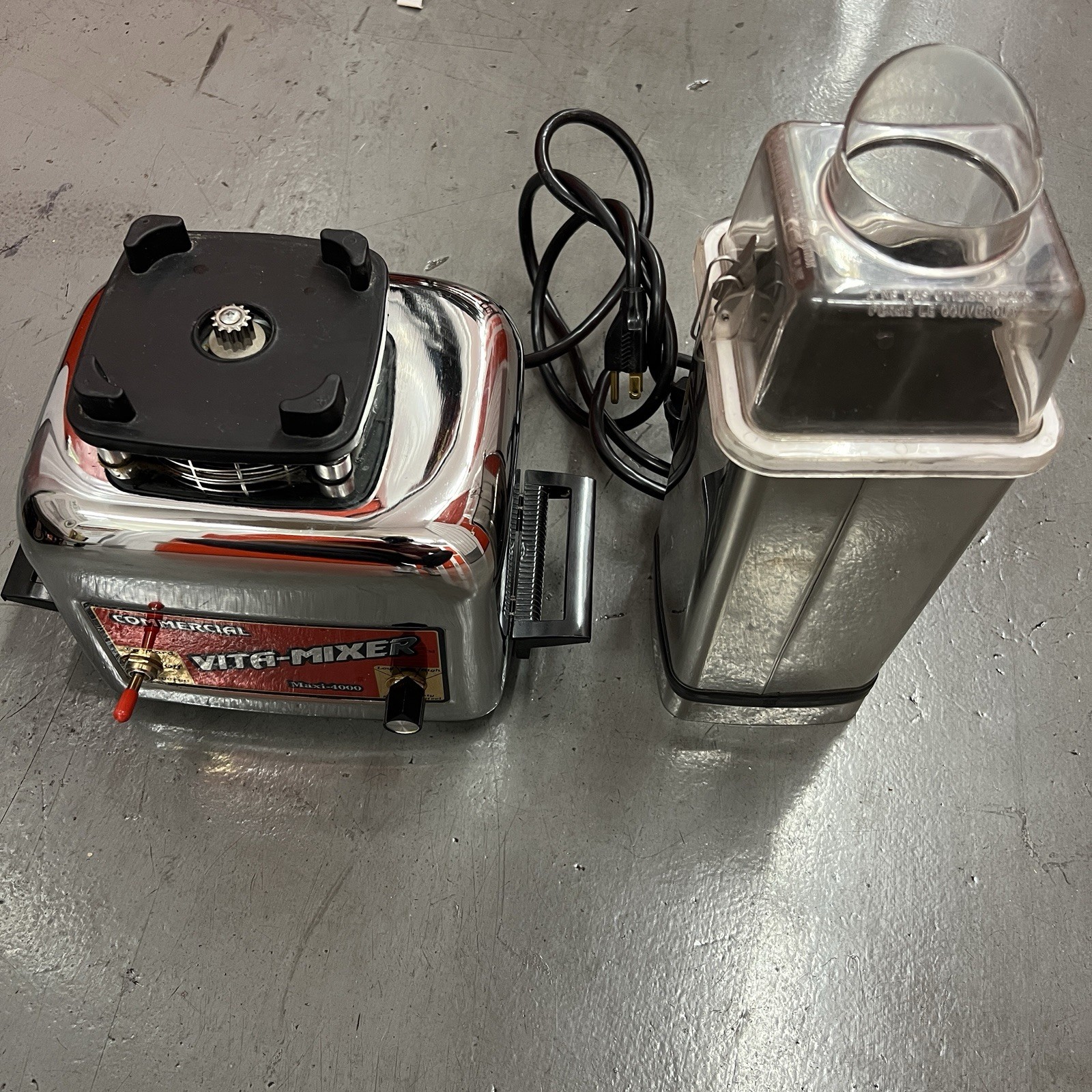 Vintage Vitamix Maxi-4000 Vita-Mixer 479044 Commercial House
