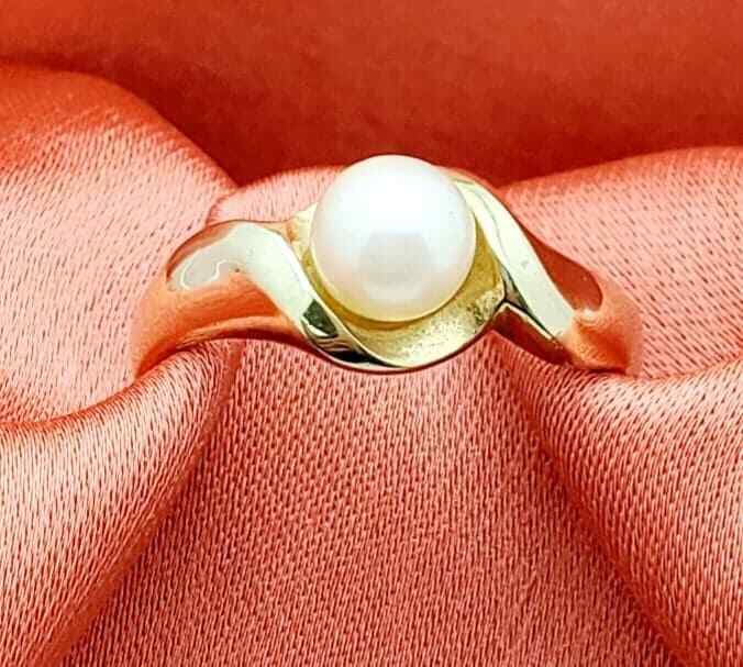8K Pearl Solitaire Ring- 333 Stamped- Germany- Vintage- Natural