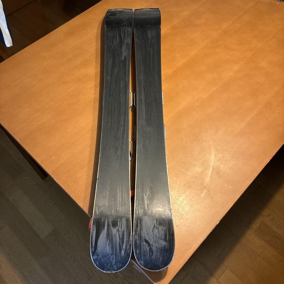Sci corti Salomon Snowblade con attacchi mini sci freestyle made in Japan