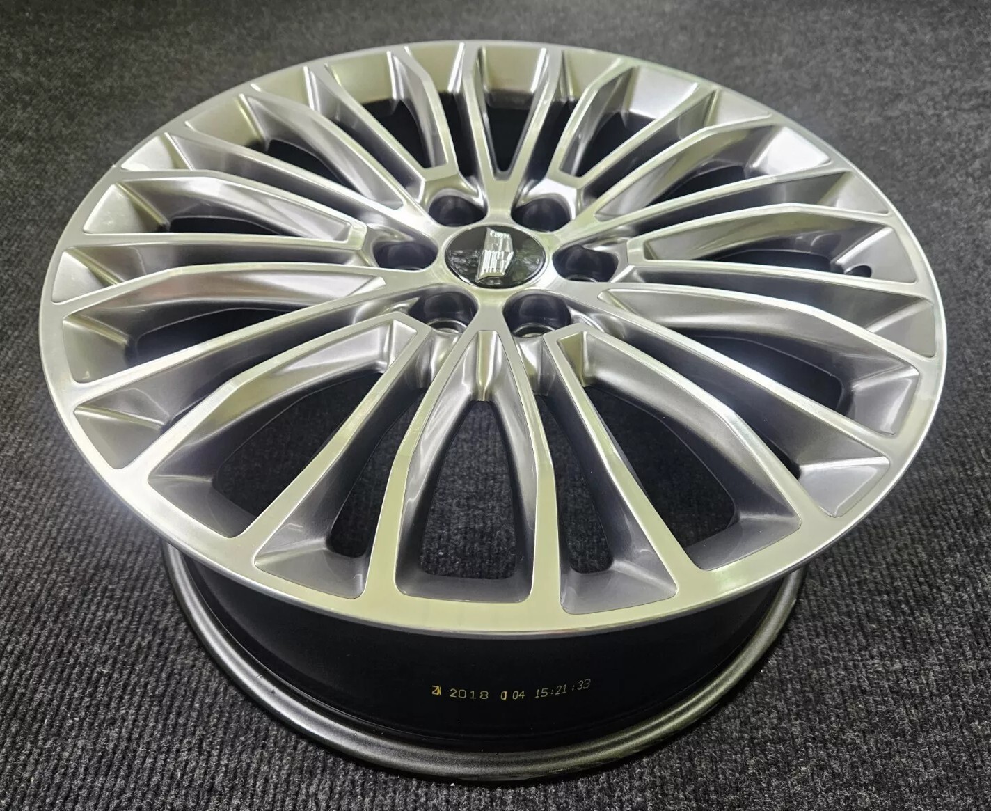 Cadillac XT5 Factory OEM 20" x 8" Wheel 2017 - 2019 Machined Hyper Silver Rim