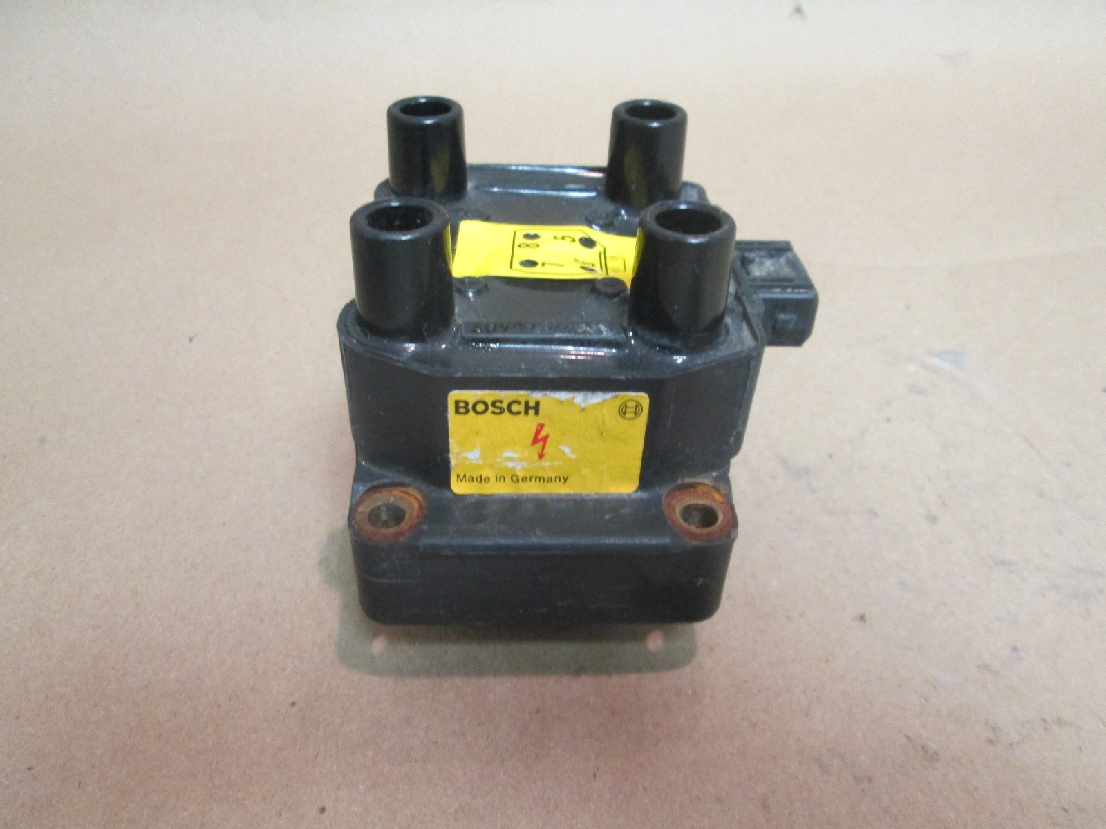 Ferrari 348,355 -  Ignition Coil # 138255