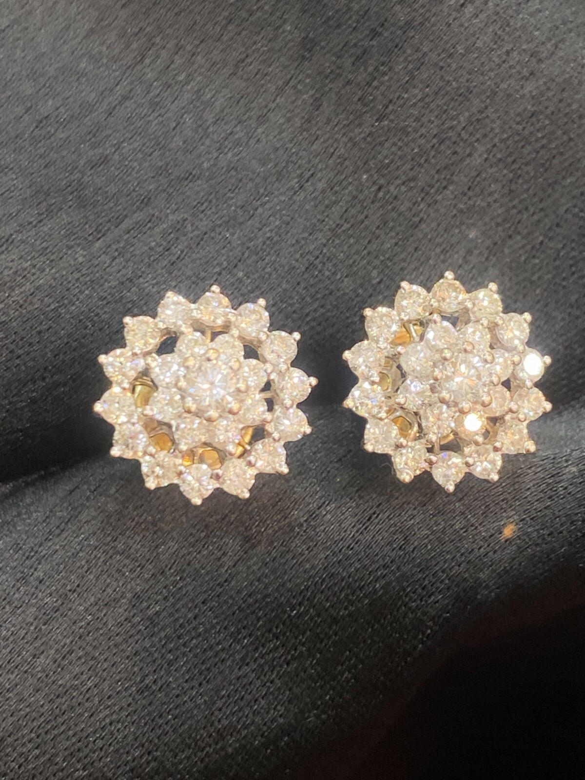 Real 1.40 Cts Round Brilliant Natural Diamonds Cluster Stud Earrings In 14K Gold