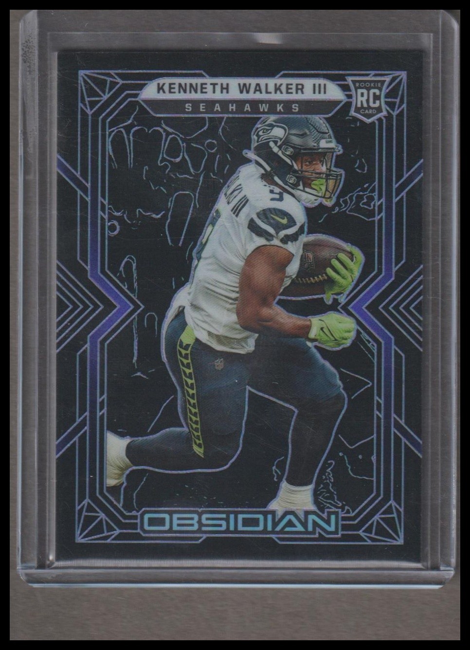 2022 Panini Obsidian #108 Kenneth Walker III Electric Etch Purple #/100