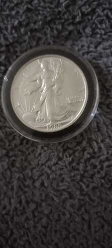 American BU Silver Eagle Coin 1985 Very Rare Daniel Carr Overstrike