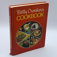 Betty Crocker's Cookbook 13th Printing Red Pie Cover Hardcover 1972 Vintage