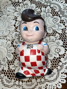 VINTAGE BOB'S BIG BOY BANK 1970"S WITH PLUG GOOD CONDITION