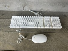 Apple A1048 White Wired USB Full Size Numeric Mac Keyboard  A1152 Wired Mouse