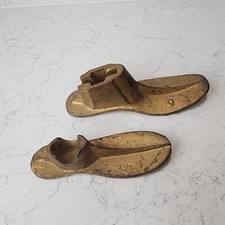 Pair of Vintage Cast Brass Cobbler Shoe Lasts 7   5.5  Industrial Antique Decor