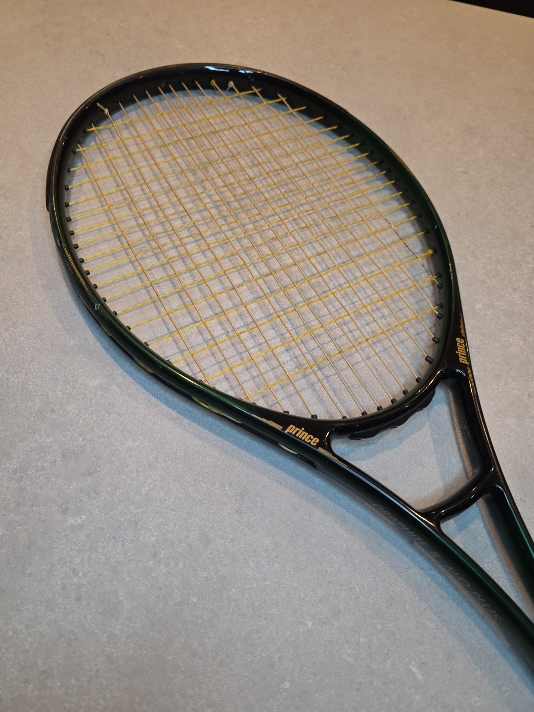 Prince Graphite II Mid Plus Tennis Racquet 4 5/8 grip No. 5 