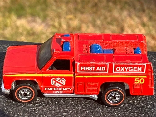 Vintage Hot Wheels Redline Chevrolet Emergency Truck Nice Condition 1/64 Diecast
