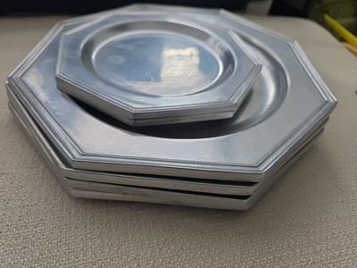 Vintage Wilton Columbia RWP Set  4  of 10'' & 2 of 7'' Octagon Pewter Plates