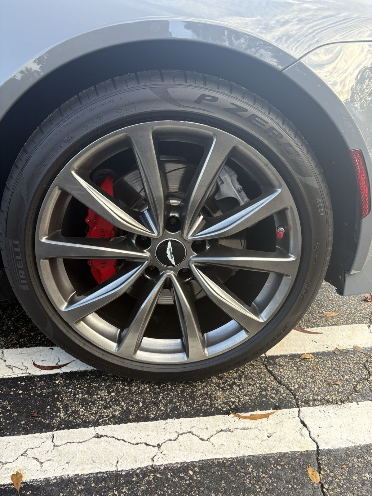 2019 - 2023 Aston Martin Vantage/DB11/DBS/DBX OEM Wheels & Pirelli P Zero Tires
