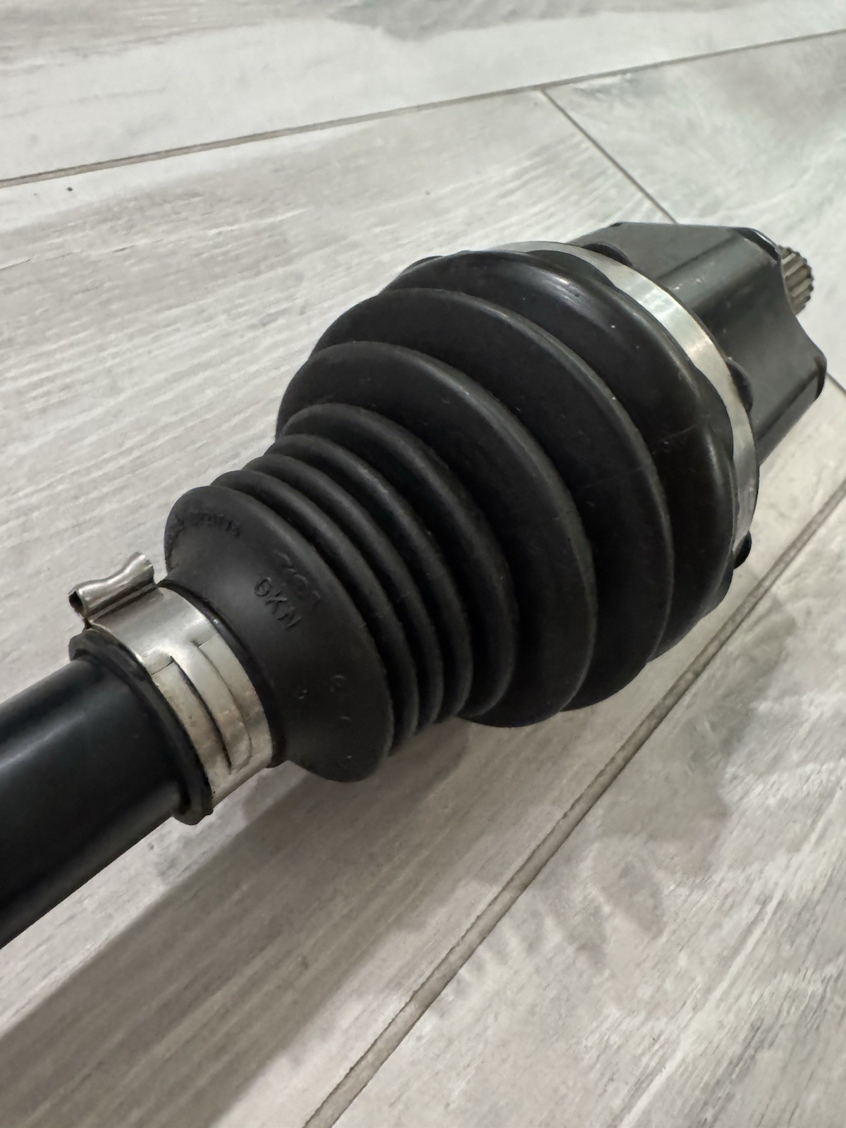 14-22 Maserati Levante S M161 Front Right Passenger Side Axle Shaft OEM 26k