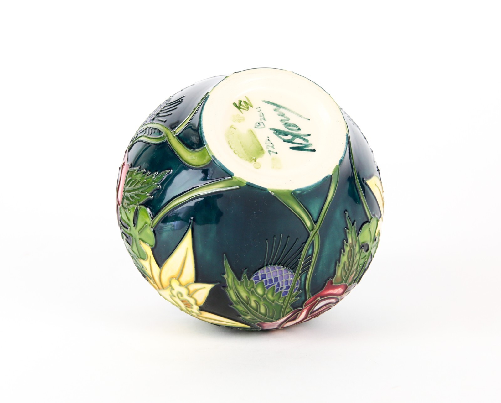 MOORCROFT POTTERY 'DIAMOND JUBILEE' 2011 ERII QUEEN ELIZABETH II