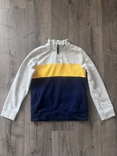 Land s End Kids sweater size 10-12 Y