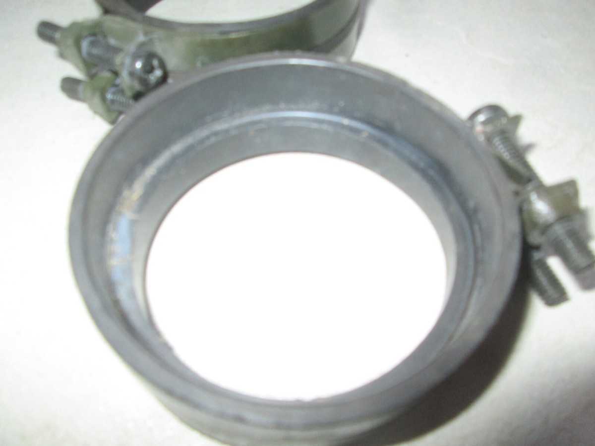 KAWASAKI NINJA 1998 - 2003 ZX-9R AIR DUCT SEALS 92093-1470 CLAMPS