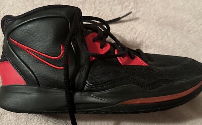 [DD0334-004] Youth Nike Kyrie 8 Infinity (GS) size 6.5 Shoes