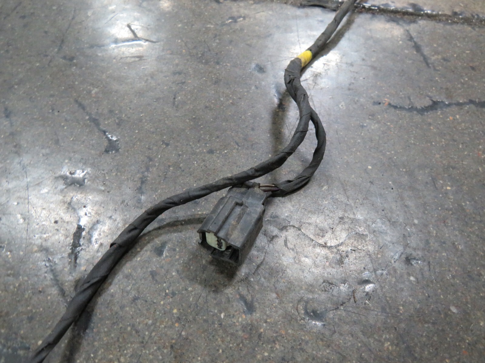 2016 Maserati Quattroporte, Rear Bumper Wire Harness, Used, P/N 670033240