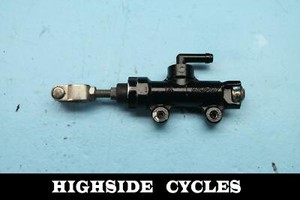 992 09-11 SUZUKI GSXR1000 REAR WHEEL BACK BRAKE MASTER CYLINDER