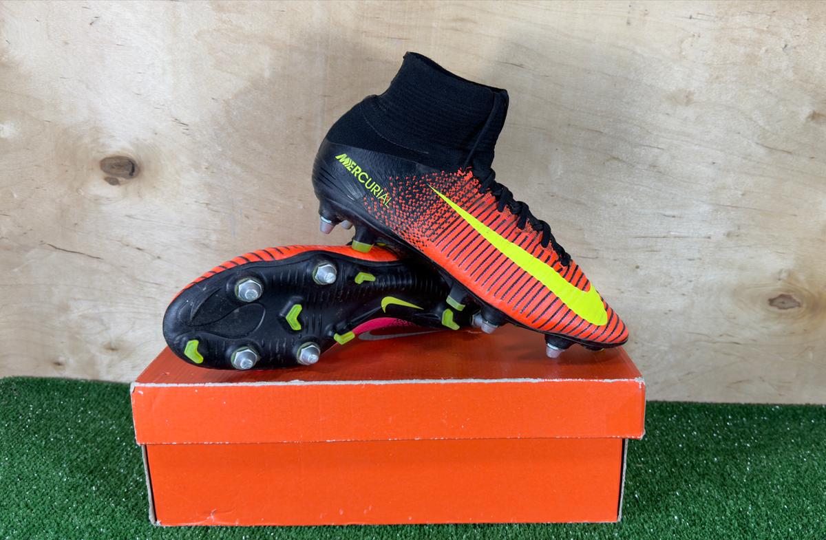 Nike Mercurial Superfly V SG 831956-870 Elite Multicolor Nike Mercurial Superfly V SG 831956-870 Elite Multicolor