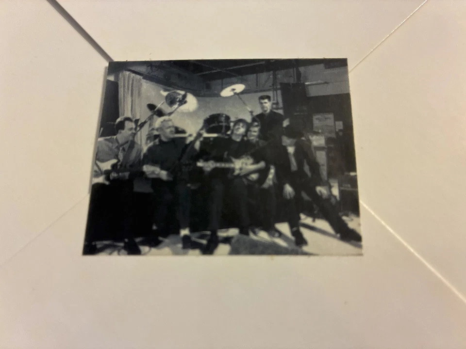 Paul McCartney 'This One' 1989 UK Limited Postcard Pack 7" Vinyl 45 - NEW SEALED - Image 4 of 4