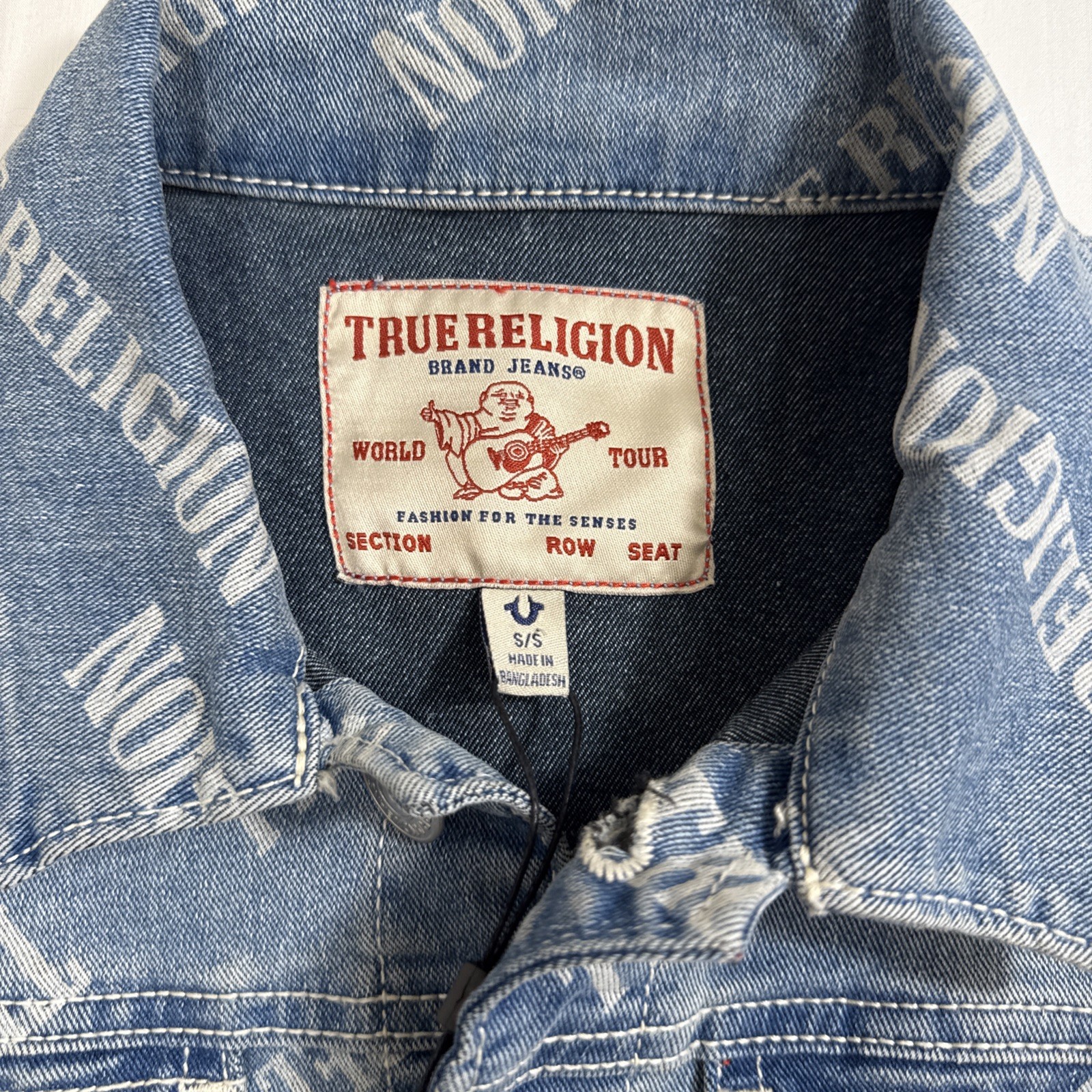 True Religion WOMEN SMALL Light Bliss  Relaxed Trucker Denim  NWT JEAN JACKET thumbnail 4