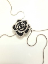 VTG SILVER & BLACK ROSE SLIDER NECKLACE 17