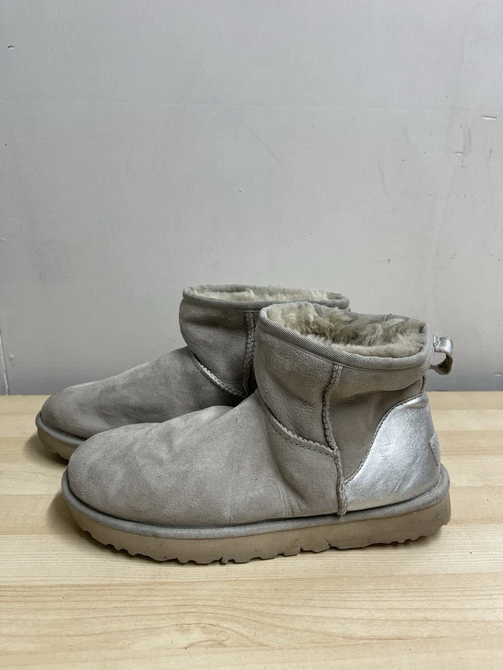 UGG Women's Classic Mini II Metallic 1112531 Suede Ankle Snow Boots UK 7 (S98), photo 2 of 5