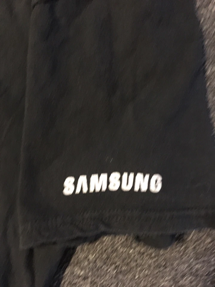 Camisa Promocional Samsung Galaxy 5 Desteñida XL Teléfono Celular Abatible Grunge Vaporwave Apple De Colección Foto 4 de 4